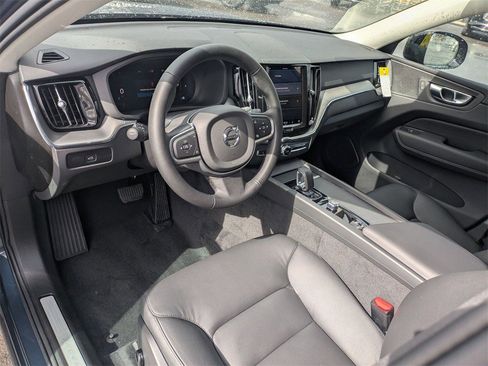 New 2025 Volvo XC60 B5 Core w/ Protection Package Premier image 13