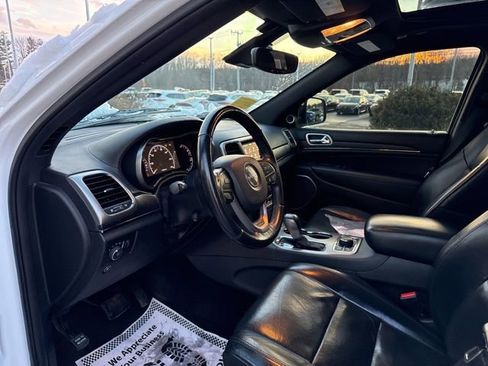 Used 2018 Jeep Grand Cherokee High Altitude image 24