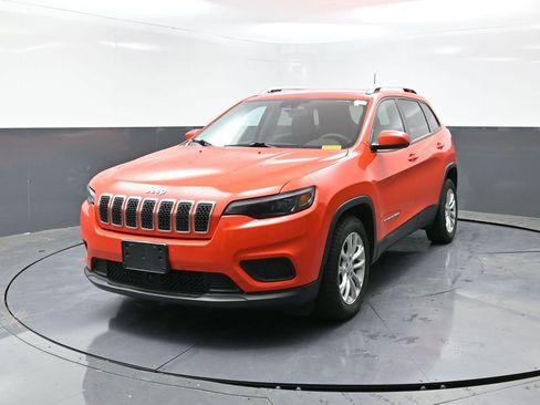 Used 2021 Jeep Cherokee Latitude image 9