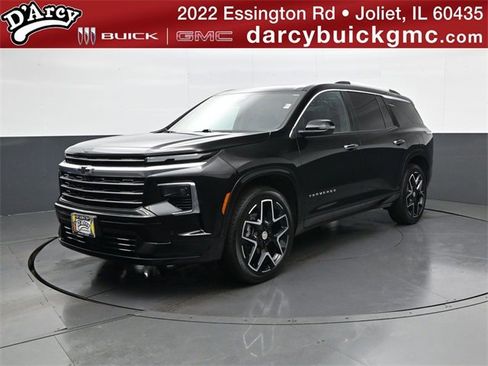 Certified 2025 Chevrolet Traverse High Country w/ LPO, Floor Liner Package image 1