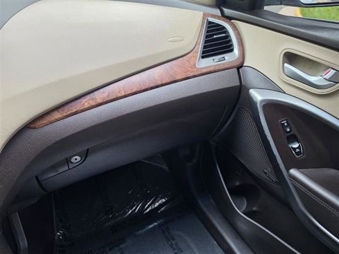 Used 2018 Hyundai Santa Fe Sport w/ 2.4L Tech Package 04 AWD/4WD image 38