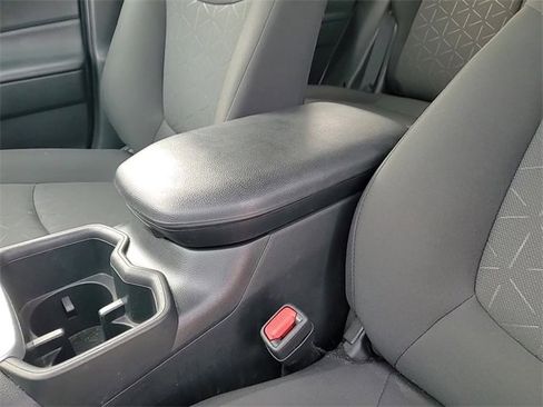 Used 2023 Toyota RAV4 XLE image 19