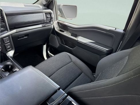 Certified 2021 Ford F150 XLT w/ Equipment Group 302A High image 27