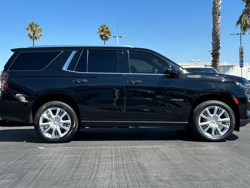 Used 2024 Chevrolet Tahoe High Country w/ Premium Package image 3