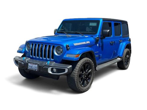 Used 2023 Jeep Wrangler Unlimited Sahara w/ Cold Weather Group AWD/4WD image 3