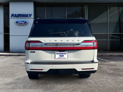 Used 2021 Lincoln Navigator L Black Label w/ Special Edition Package AWD/4WD image 5
