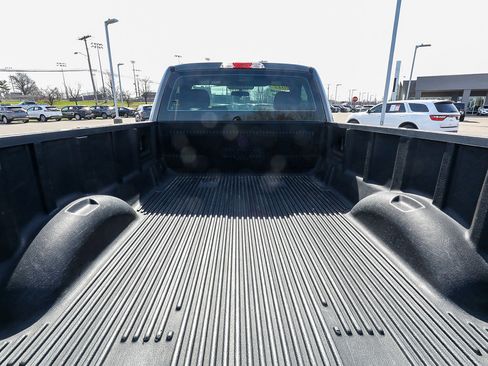 Used 2017 Ford F150 XL w/ Equipment Group 101A Mid image 6