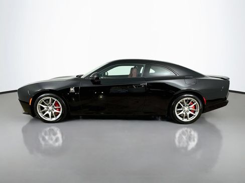 Used 2024 Dodge Charger Daytona Scat Pack w/ Plus Group AWD/4WD image 4