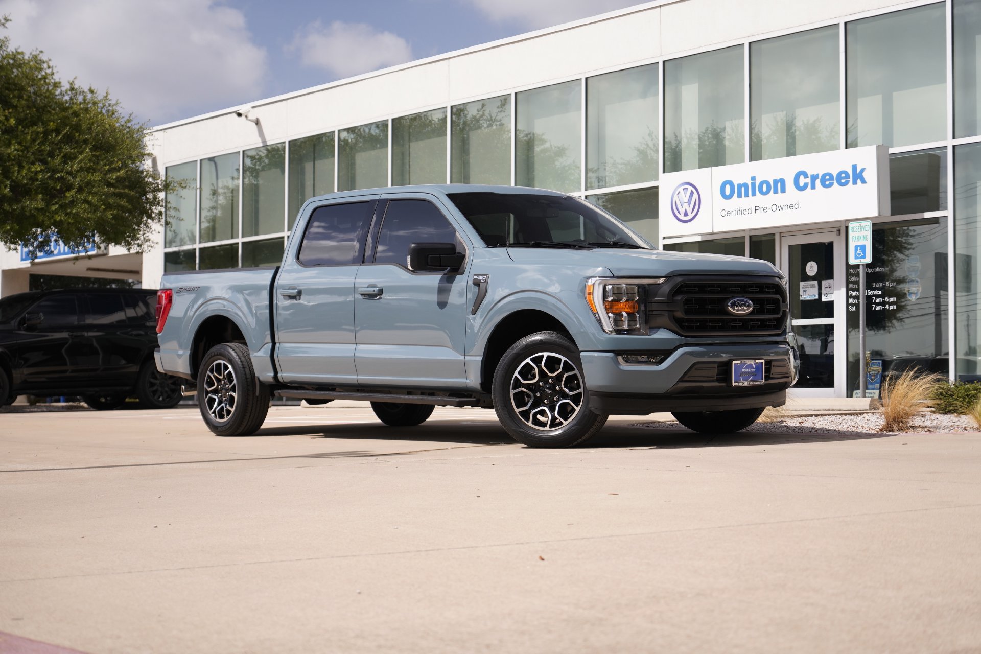 Used 2023 Ford F150 XLT w/ Equipment Group 302A High RWD image 1