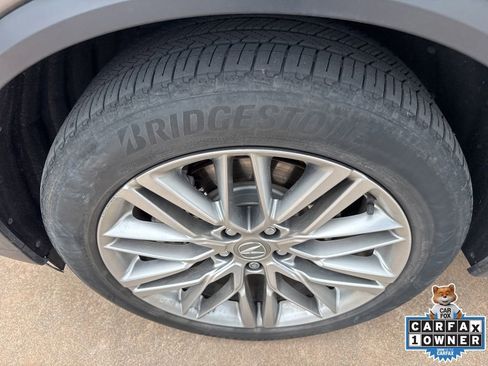 Used 2023 Acura MDX SH-AWD w/ Advance Package image 33