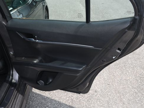 Certified 2023 Toyota Camry SE FWD image 18