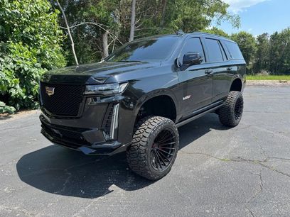 Used 2024 Cadillac Escalade V w/ Heavy-Duty Trailer Package