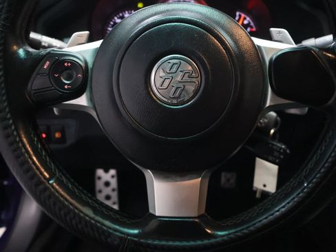 Used 2017 Toyota 86 RWD image 17