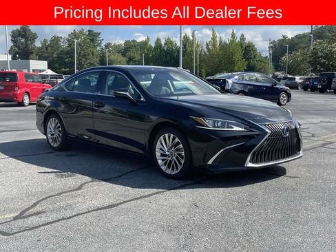 Used 2019 Lexus ES 300h w/ Accessory Package 2 FWD image 7