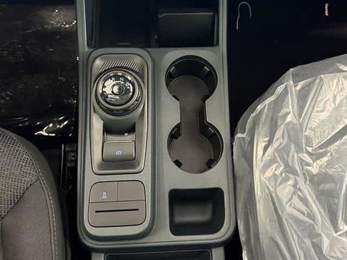 New 2025 Ford Maverick XL w/ Equipment Group 101A image 13