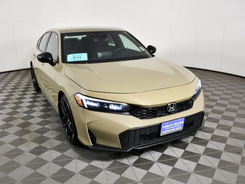 Certified 2025 Honda Civic Sport image 3