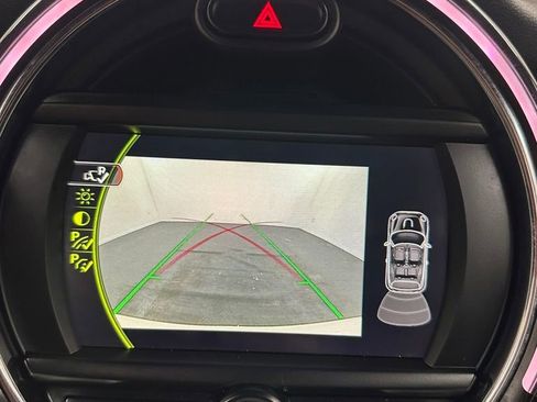 Used 2018 MINI Cooper S image 21