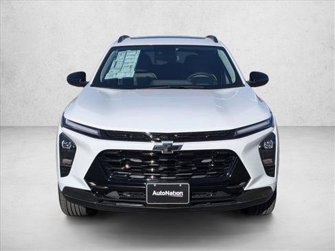 New 2026 Chevrolet Trax ACTIV w/ Sunroof Package image 2