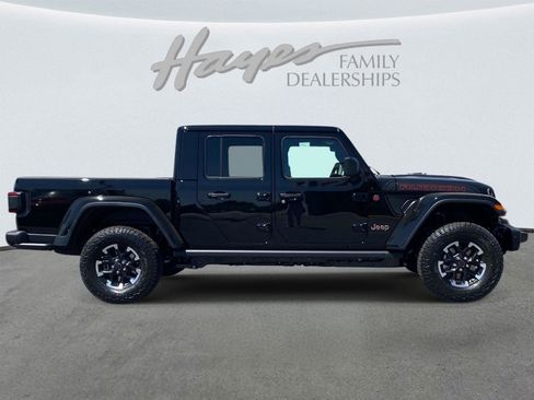 New 2026 Jeep Gladiator Rubicon image 3