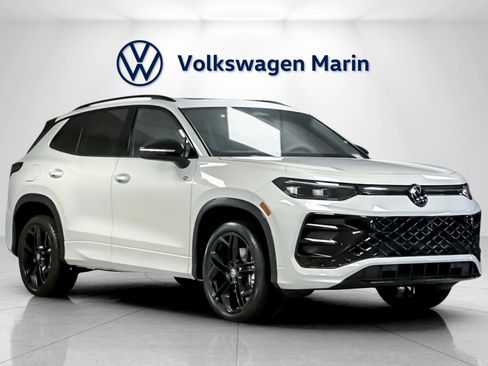New 2026 Volkswagen Tiguan SE R-Line image 7