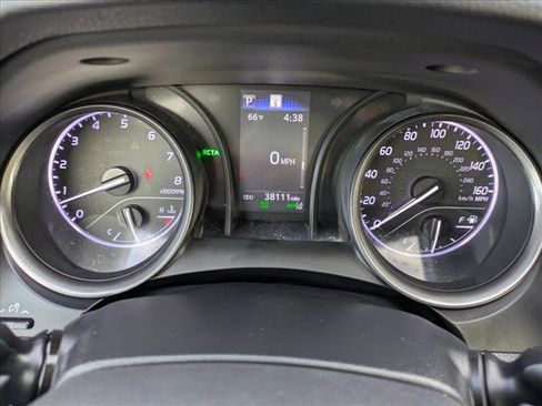 Certified 2022 Toyota Camry SE w/ Convenience Package image 11