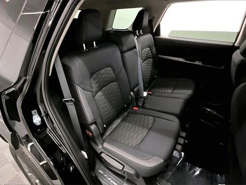 New 2025 Nissan Pathfinder SV w/ Cargo Package image 30