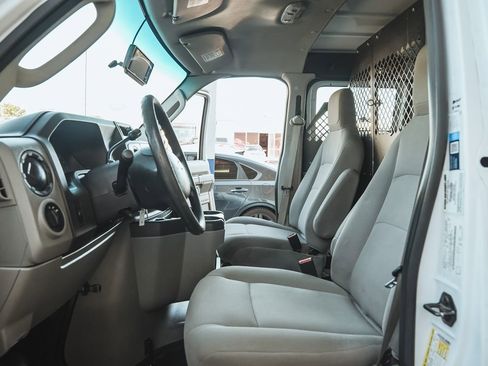 Used 2013 Ford E-150 and Econoline 150 w/ PWR Group image 15