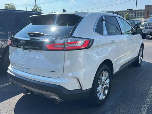 Used 2022 Ford Edge Titanium w/ Equipment Group 301A AWD/4WD image 3