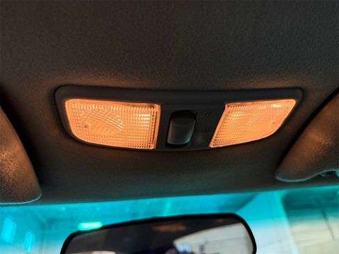 Used 2003 Mitsubishi Eclipse RS image 18