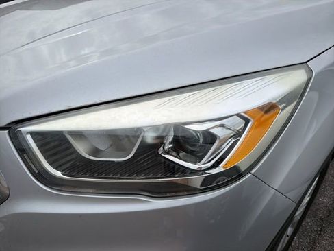 Used 2018 Ford Escape SEL image 8