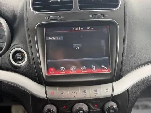 Used 2019 Dodge Journey GT AWD/4WD image 18