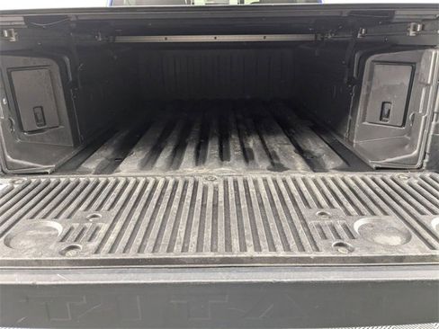 Used 2024 Nissan Titan Platinum Reserve w/ Moonroof Package image 30