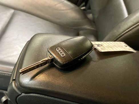 Used 2007 Audi S4 Sedan AWD/4WD image 38