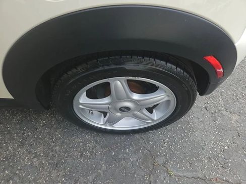 Used 2010 MINI Cooper Convertible image 42