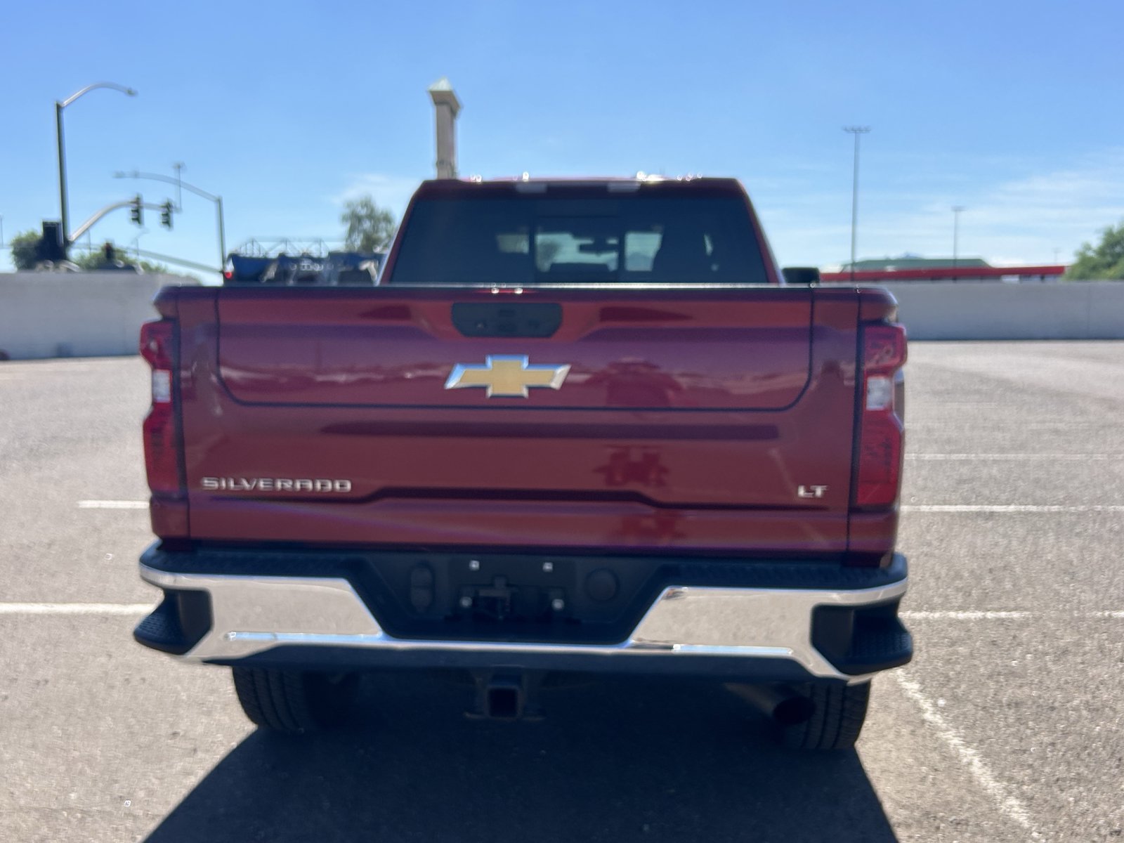 Used 2022 Chevrolet Silverado 2500 LT w/ Convenience Package AWD/4WD image 4