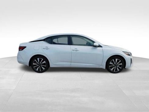 New 2025 Nissan Sentra SV w/ SV Premium Package image 11