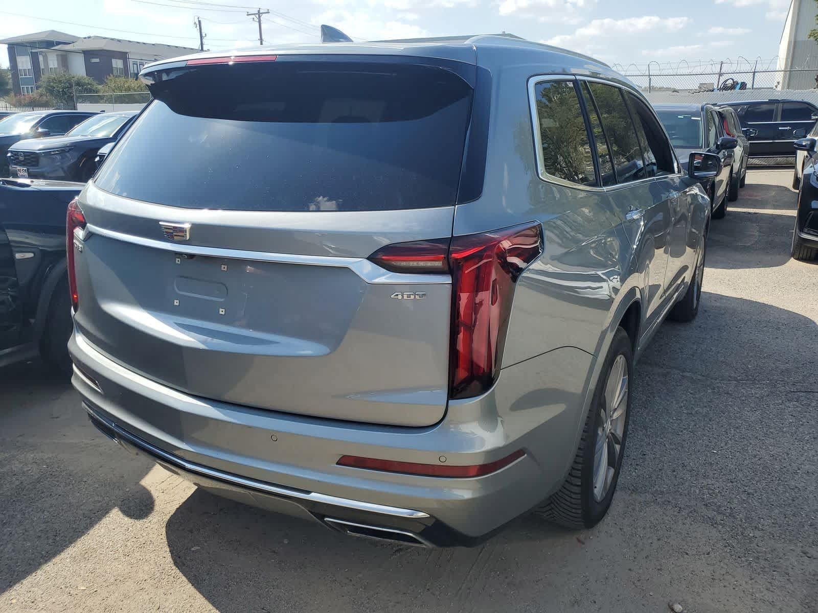 Used 2023 Cadillac XT6 Premium Luxury FWD image 6