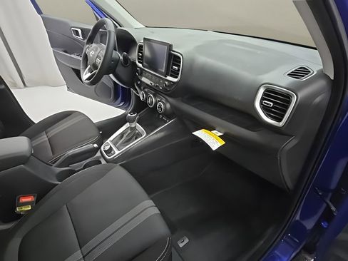 New 2026 Hyundai Venue SEL FWD image 19