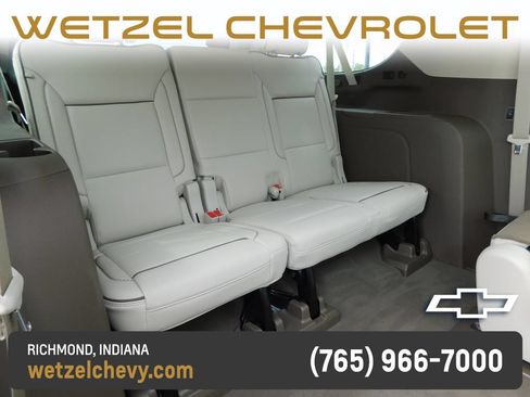 Used 2023 GMC Yukon XL Denali w/ Denali Reserve Package AWD/4WD image 36