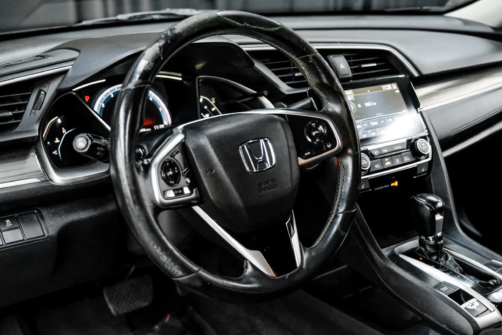 Used 2020 Honda Civic EX image 18