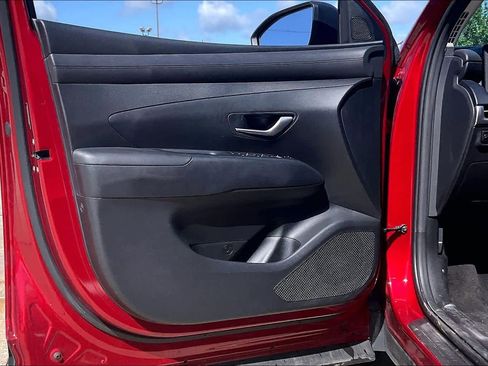 Used 2025 Hyundai Tucson SEL image 23