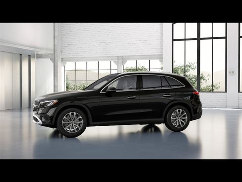 Certified 2026 Mercedes-Benz GLC 300 4MATIC image 31