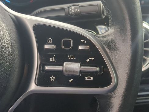 Used 2021 Mercedes-Benz GLA 250 image 19