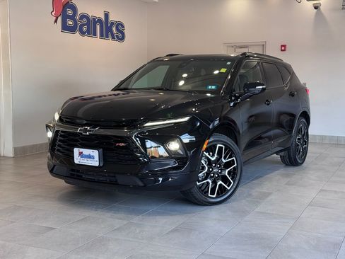 Certified 2023 Chevrolet Blazer RS image 2