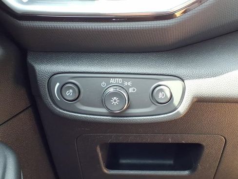 Used 2023 Chevrolet TrailBlazer LT w/ Convenience Package FWD image 30