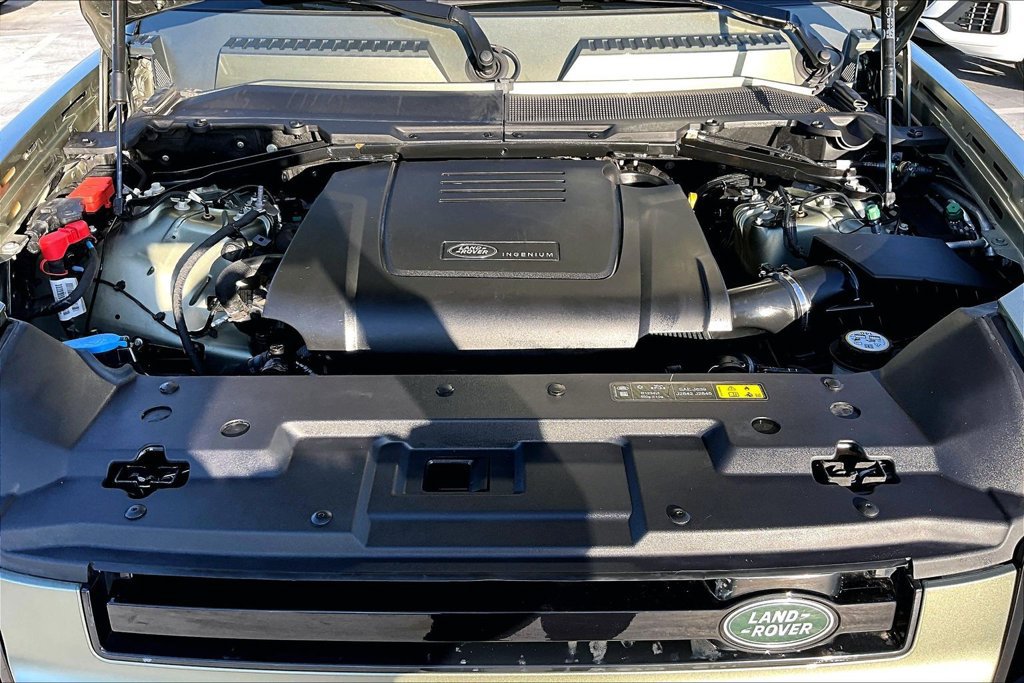 Certified 2024 Land Rover Defender 110 S AWD/4WD image 28