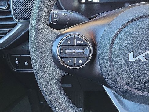 Used 2024 Kia Soul LX w/ Option Group 015 image 17