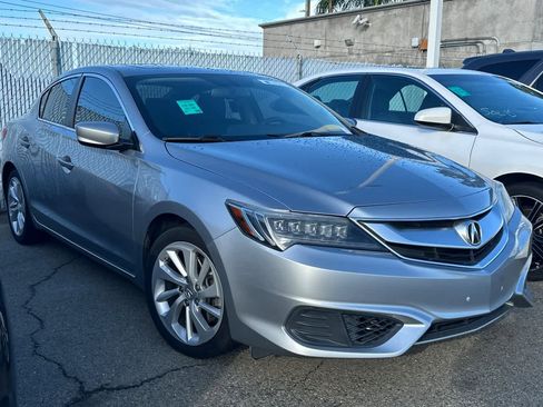Used 2018 Acura ILX w/ Premium Package image 3
