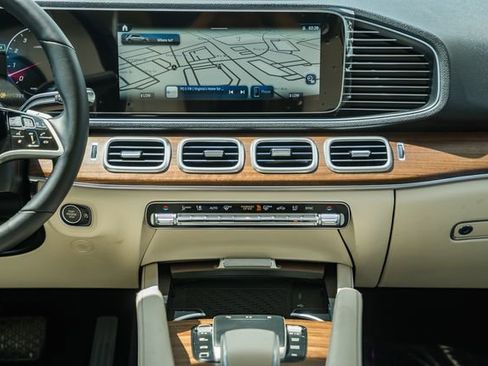 Used 2026 Mercedes-Benz GLE 450 4MATIC image 22