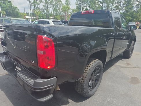 Used 2022 Chevrolet Colorado LT w/ Fleet Safety Package RWD image 7